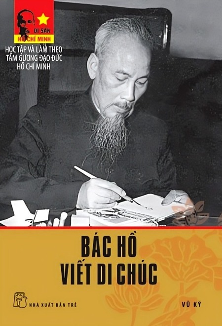 Bác Hồ Viết Di Chúc